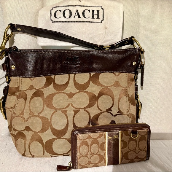 Authentic Coach Zoe Signature Jacquard Large Shoulder Bag & Matching Wallet Set - Picture 1 of 16